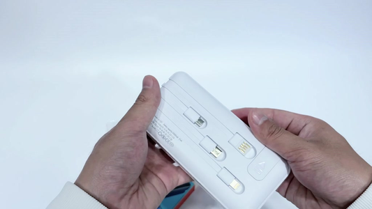 Carregador Power Bank Portátil 20000mah Universal Saida 4 Cabos